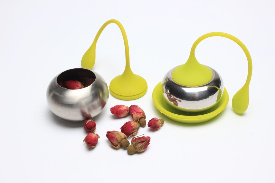 Newest Design Creative Flat Spherical Stainless Steel & Silicone Tea Strainer
