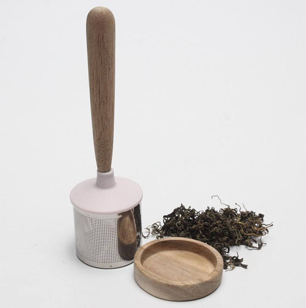 Hot Sale Food Safety Tea Cup Filter Stainless Steel Tea Infuser With Wood Handle