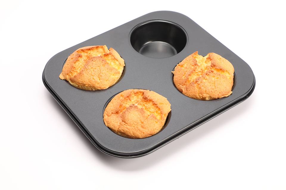 Factory Wholesale 4 Cups Non-Stick Cupcake Pan Muffin Cake Mold Cake Baking Tray