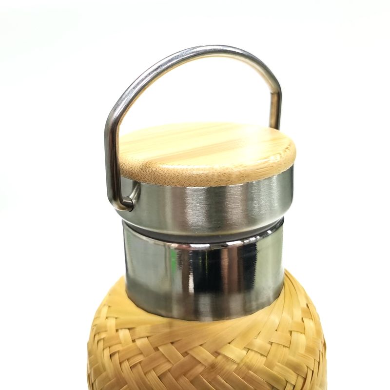 500ml double wall stainless steel 304 vacumn flask with bamboo sleeve and ss hand grip