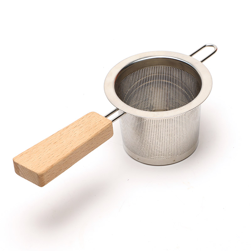 Lastest Design 304 Stainless Steel Large basket Tea Infuser with Wood Handle